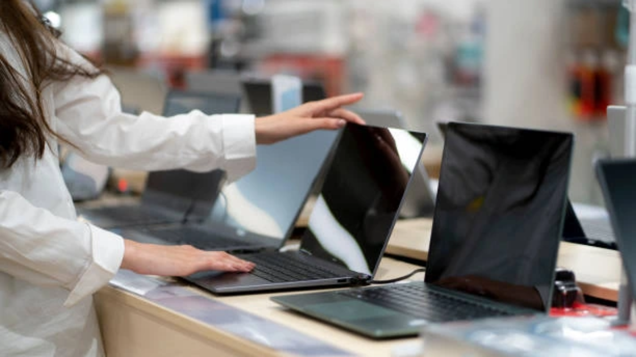 Buy laptops in KPK